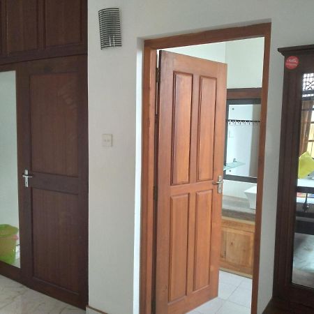 Vijai Resort Negombo Esterno foto