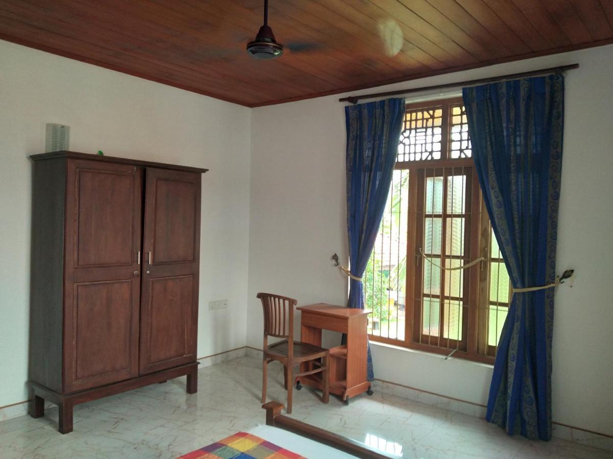 Vijai Resort Negombo Esterno foto