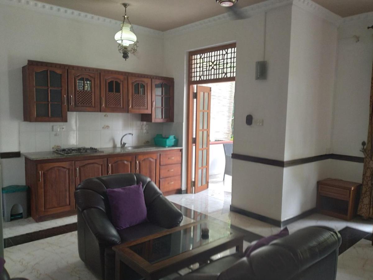 Vijai Resort Negombo Esterno foto