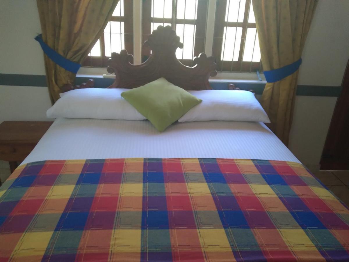 Vijai Resort Negombo Esterno foto