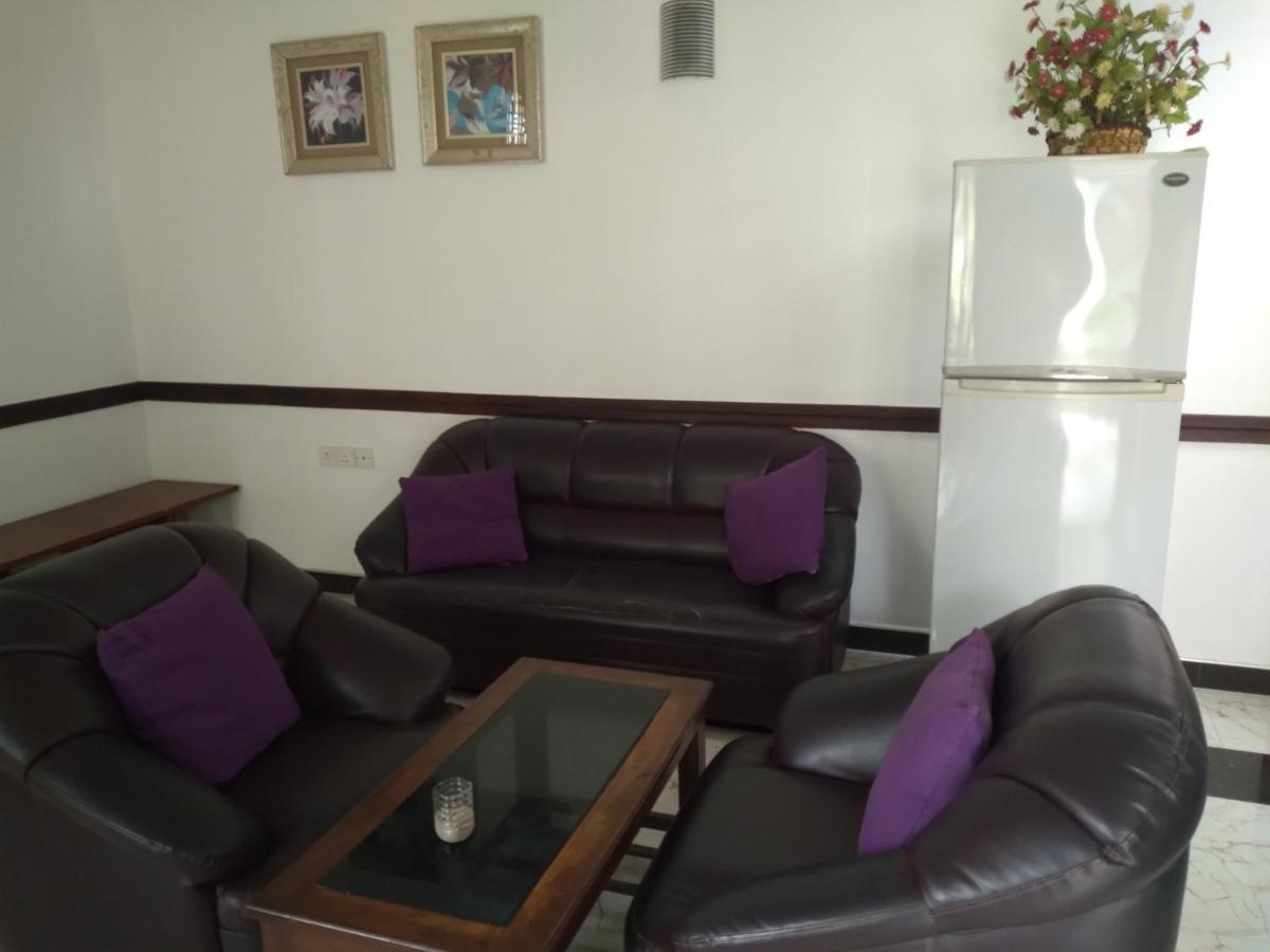Vijai Resort Negombo Esterno foto